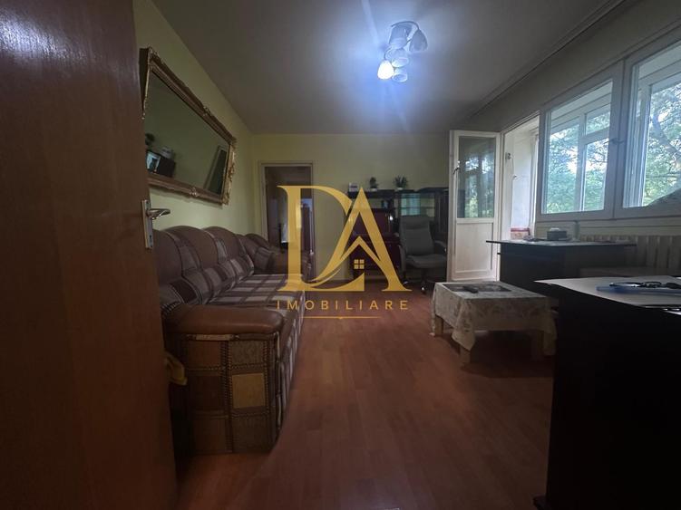 Apartament 3 camere de renovat | Zonă verde și liniștită Brancoveanu