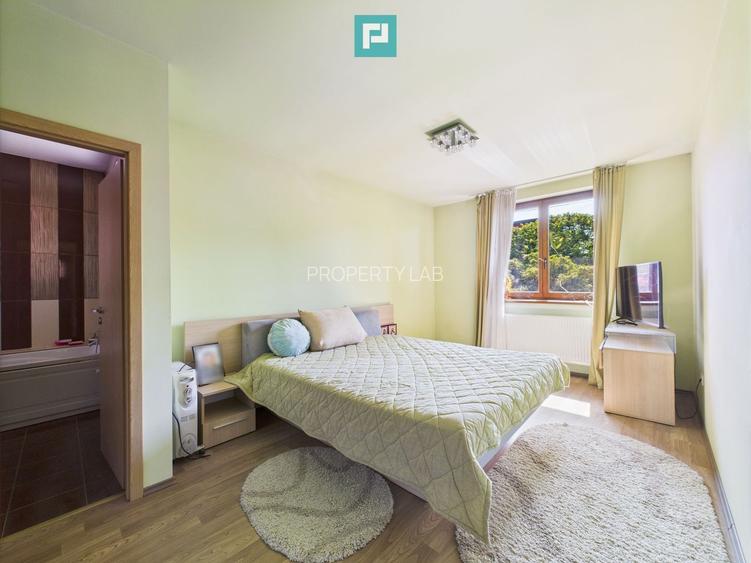 Casă în Mehala - Ideală pentru două familii - 8