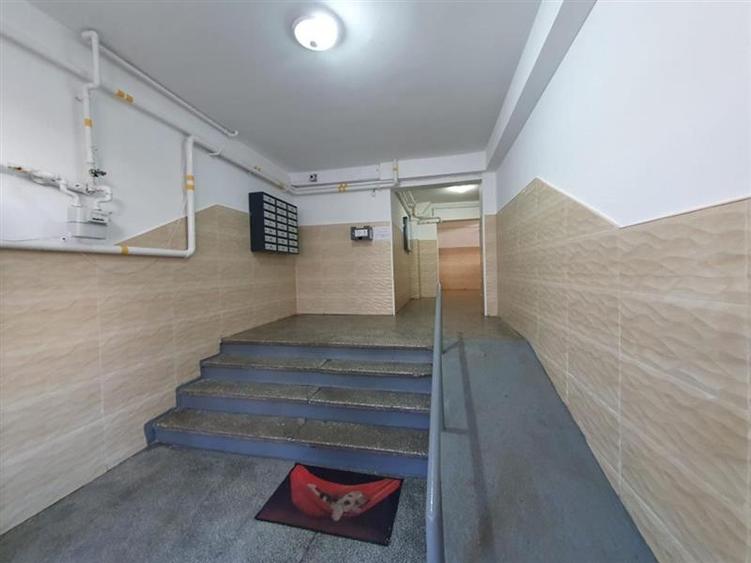 Vanzare apartament 4 camere decomandat Pantelimon