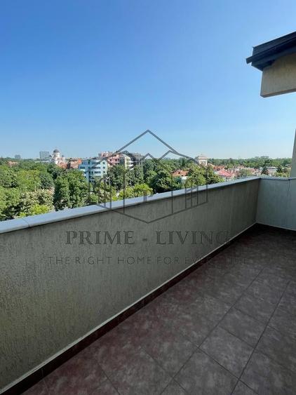 APARTAMENT CU 4 CAMERE LANGA ARCUL DE TRIUMF