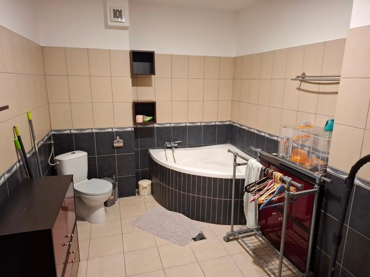 Inchiriere apartament 3 camere 2 bai 100mp