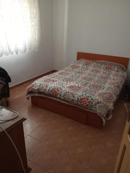 REDUSĂ 20.000 €,Casă 320mp +8.246 mp teren, Autobuz la poartă, 30 min Bucuresti - 8