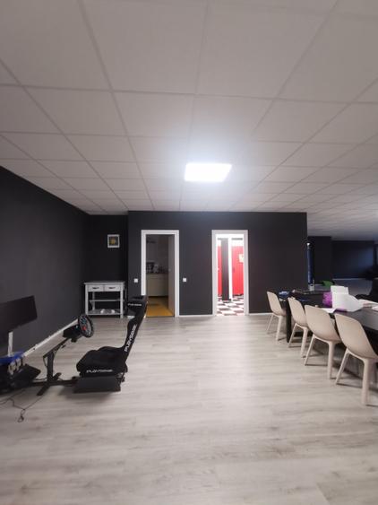 Spatiu modern, open-space, 300 mp, pentru birouri sau prestari servicii