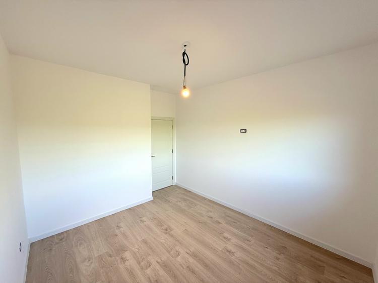 Casă Individuală 4 camere, 550mp teren. Mutare imediată - Rediu.