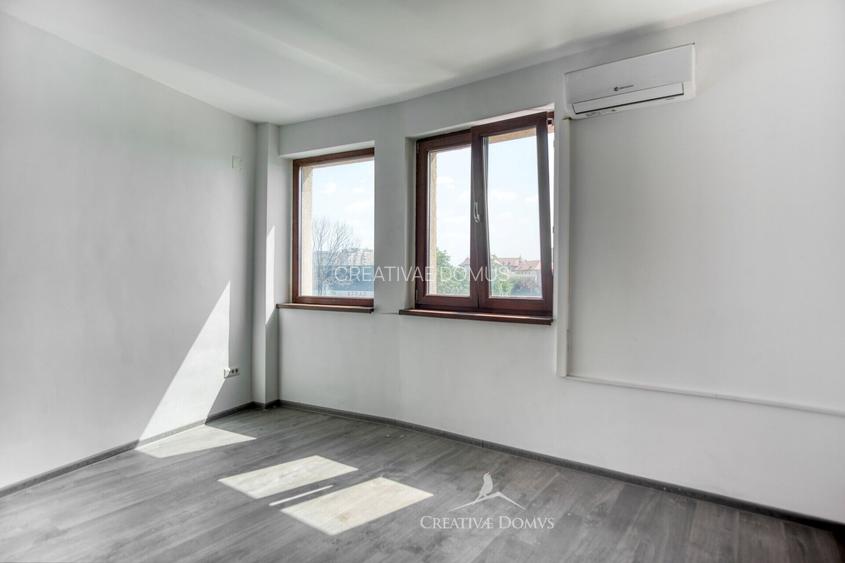 Spatiu birouri / 88 mp / parcare / Cantemir - Budapesta