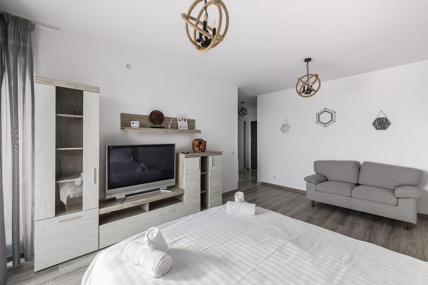 Apartament Unic în Park Lake 2! Vedere la lac, terasă spectaculoasă!