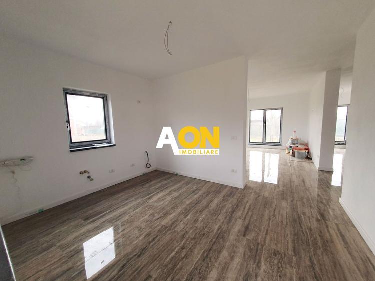 Casă nouă P+M, 5 camere, încălzire pardoseală, Alba-Micești, stânga