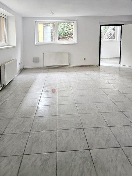 SPATIU COMERCIAL STRADAL - CENTRUL NOU - VIZIBILITATE MAXIMĂ