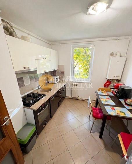 3 Camere Decomandat + 2 Băi + 2 balcoane- Mobilat si utilat- Zona Dacia - 4