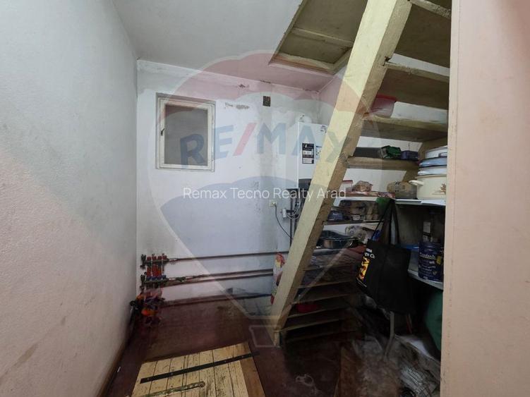 Casă solida 3 dormitoare si teren de 647 mp în zona Aradul Nou - 23