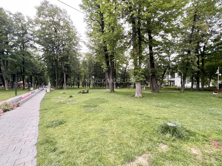 3 Camere I Vizavi de Parc PUCIOASA I 75 MP I Oportunitate ! - 21