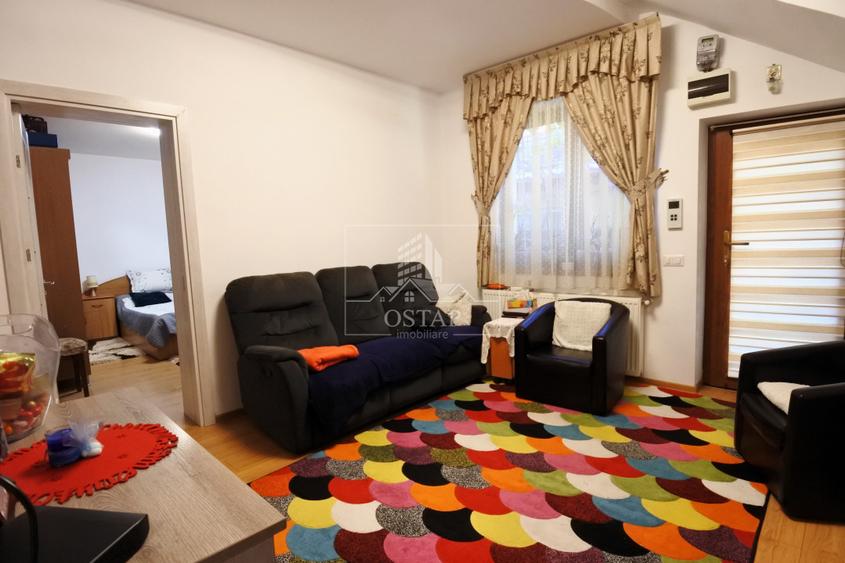 Vilă modernă tip duplex  în Bacău - zona Tache - strada Mărăști