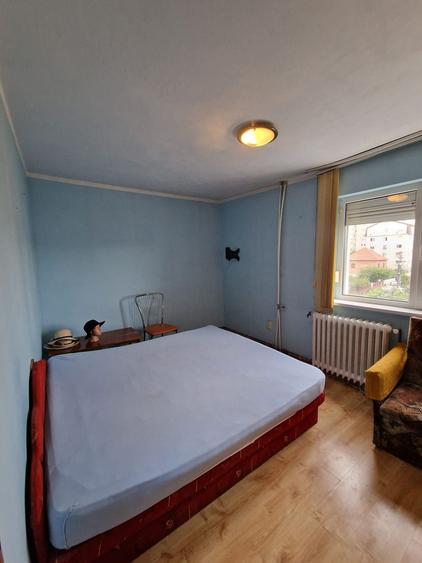 Apartament 3 camere, etaj intermediar, zona Sagului - Shopping City Ma
