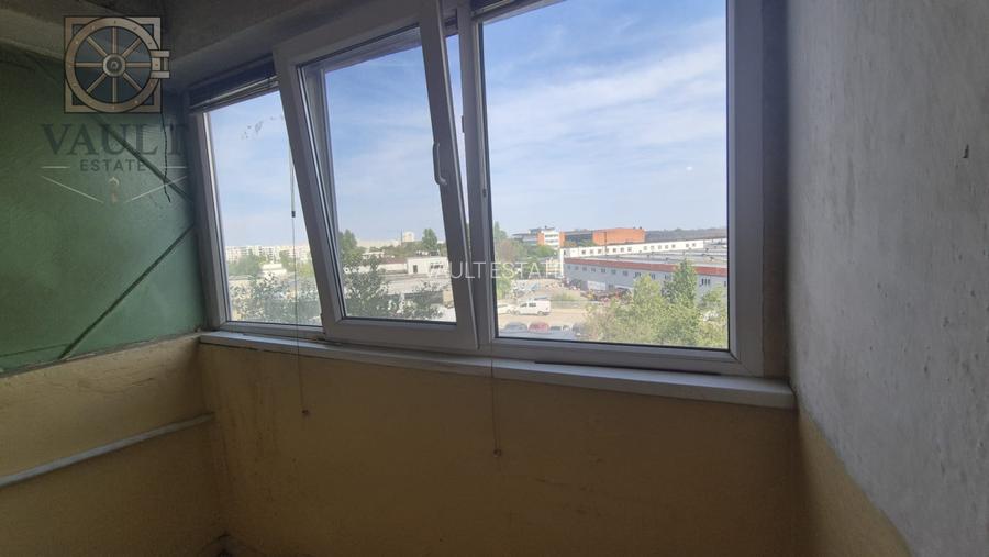 Garsoniera De renovat- An 1978 - Metrou - Costin Georgian - 8