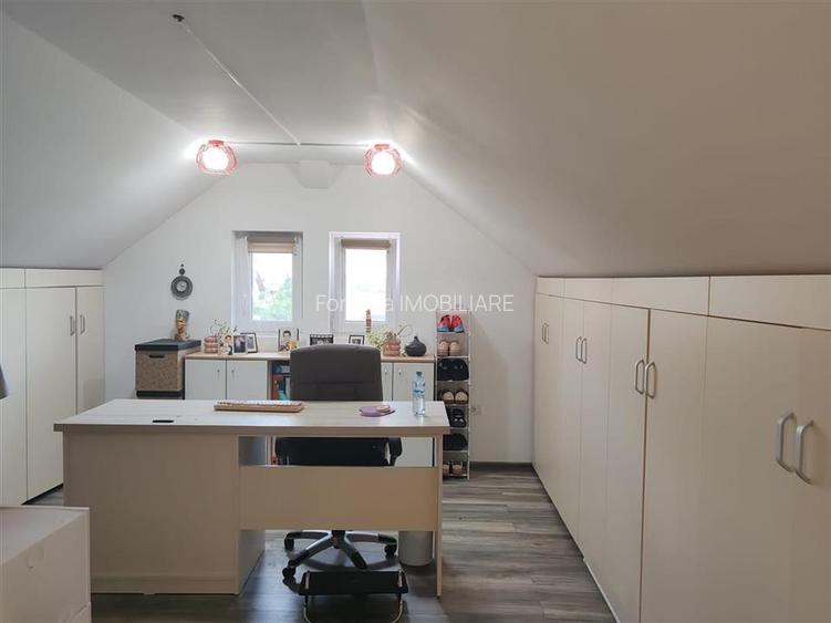 Vila P+E+M Rasnov Mobilata Complet - 9