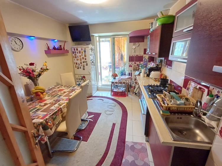 Vanzare 3 camere, zona Buzaului-Imobiliare MAXICONFORT