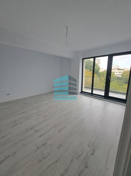 2 camere cu Gradina 77 Mp,Boutique,Parcare Inclusa,Titan -Pallady