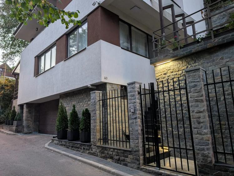 Reședință exclusivistă cu panoramă spectaculoasă – Comision 0% | Centru Istoric