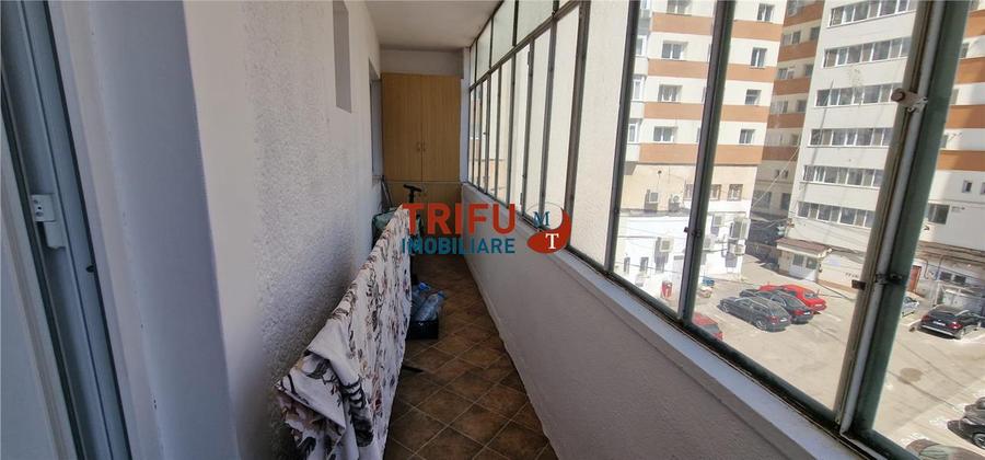 Apartament 2 camere de vanzare zona Cetate