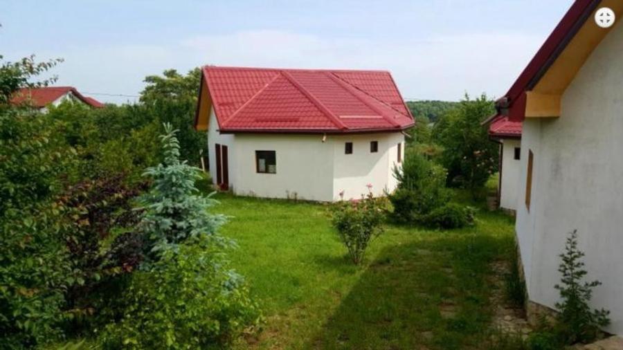 Oportunitate Unică de Investiție, Delta Dunării: Mini-Complex de Case, Pensiune