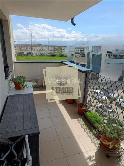 Apartament spatios cu vedere spre munti | 3 camere | Calea Surii Mici - 10