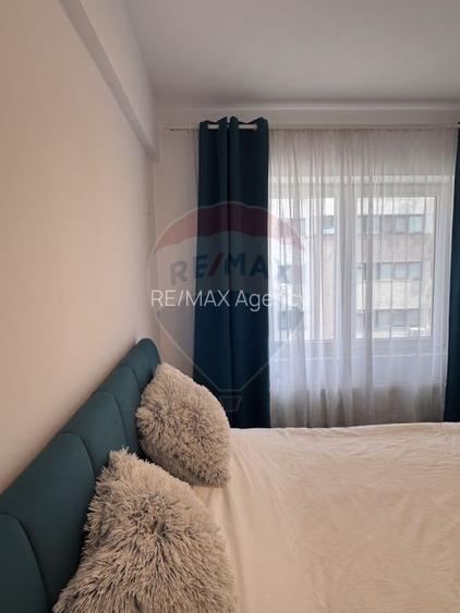 Apartament cu 2 camere de închiriat - 13