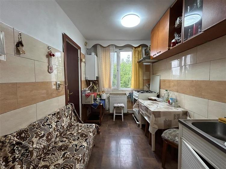 Zona Ura - Apartament cu 3 camere