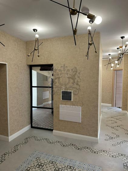 Cladire multifunctionala consolidata| Office | AirBnb | 856 mp utili |