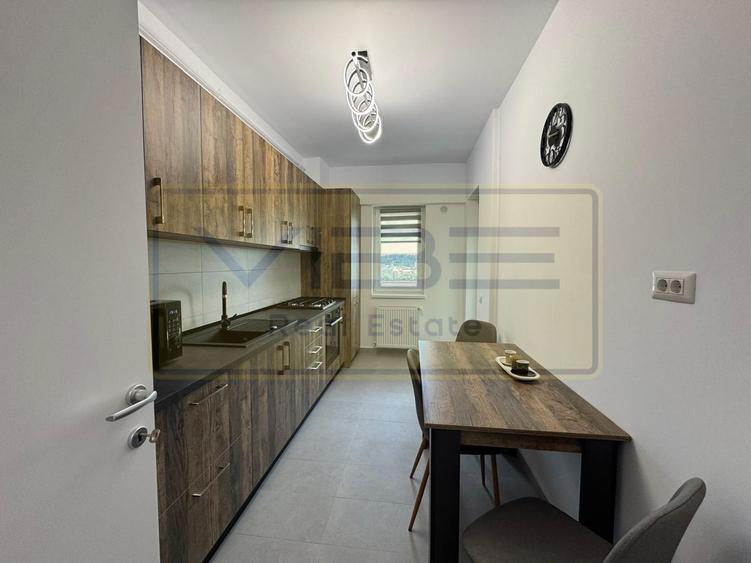 Apartament 2 camere decomandat cu parcare subterana  Unirea Towers