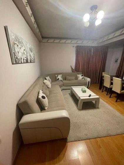 Inchiriez apartament 2 camere str Cumidava - Fundeni
