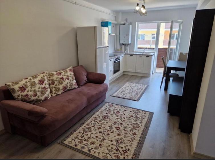 Apartament 2 camere Drumul cu plopi