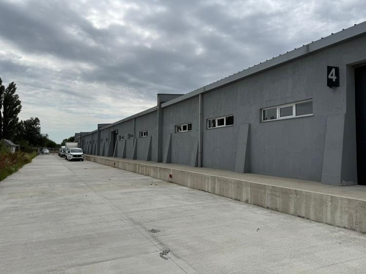 Hală 4000 mp | A2 Fundulea | Rampe TIR | Cale Ferată | 25 min Bucuresti