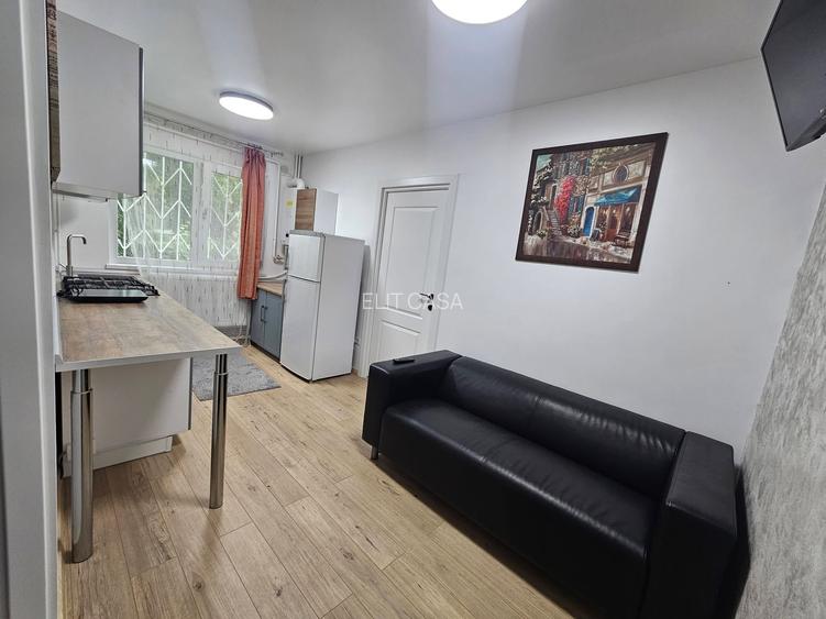 Apartament, zona Podu de Piatra - 4