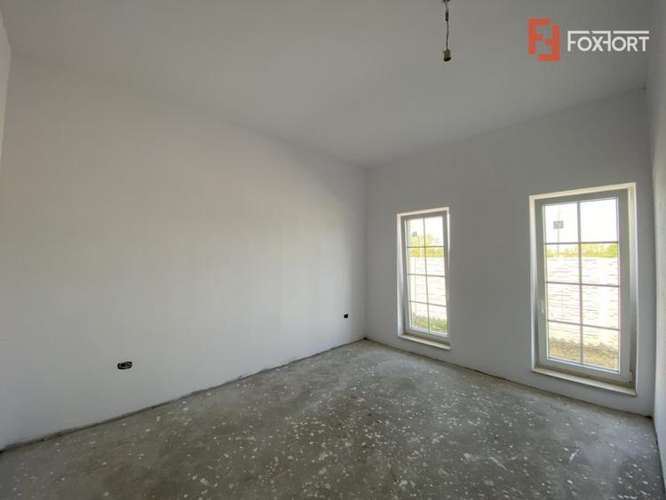 Comision 0% Duplex cu 3 camere si teren de 350 mp, zona linistita - Remetea Mare