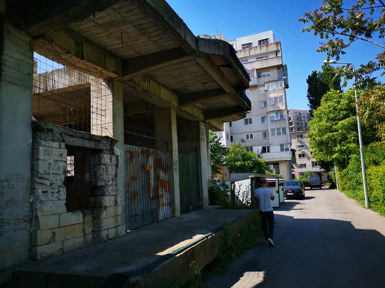 Faleza Nord – Proprietate unică pentru investiție, la câteva minute de plajă