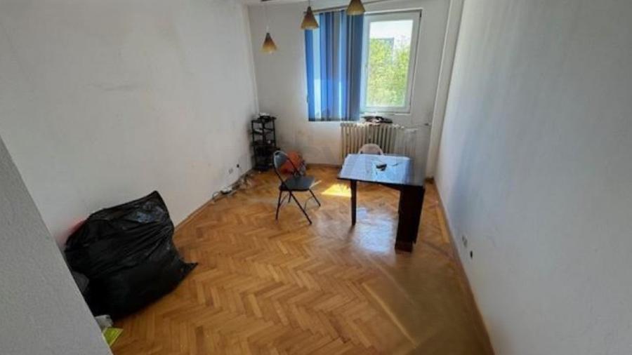 REA1023877 Apartament 3 Camere Masina de Paine Sector 2 de Vanzare