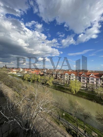 Apartament 3 camere pe malul Begai, langa Nokia, investitie