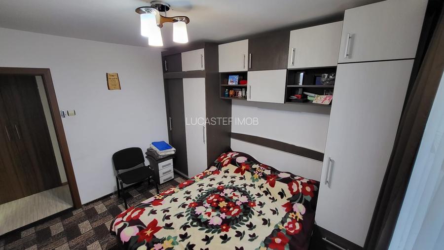 3 camere - Bulevard Chisinau - Aleea Diham - 13