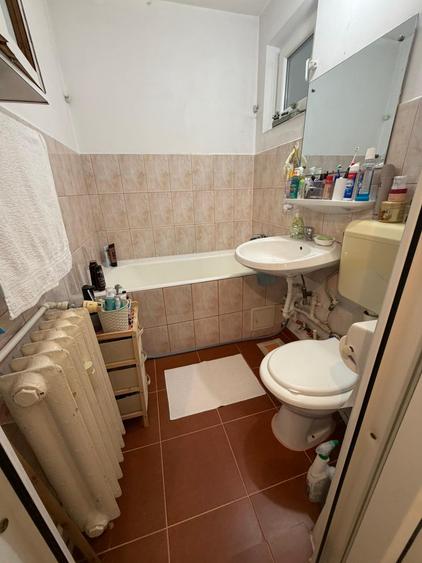 Sos Giurgiului, Piața Progresul, 2 camere, 37mp etaj 1, semidecomandat