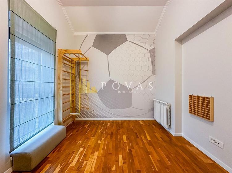 Vanzare Casa 5 Camere Pipera Rond OMV