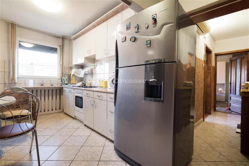 RECO, Apartament decomentat cu lift, 3 camere, Zona Rogerius, Oradea - 4