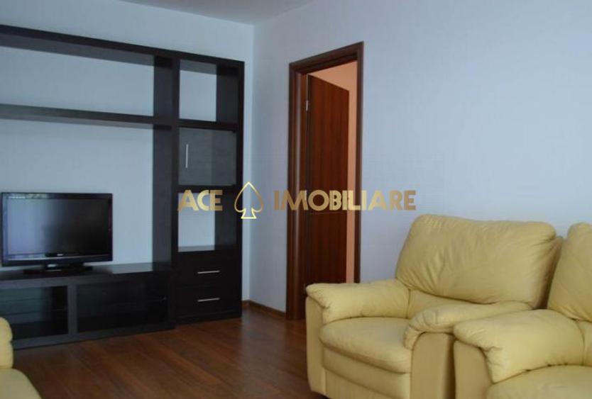 3 Camere de inchiriat | Titan | Metrou | Mobilat