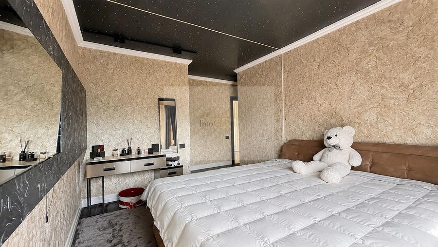 Penthouse exclusivist cu rooftop privat, jacuzzi și 2 parcări