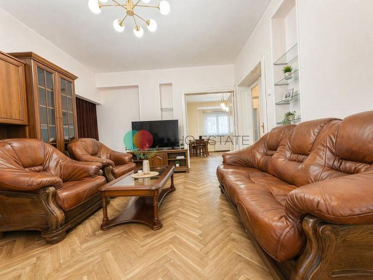 3 Camere Plus Garsoniera -Stefan cel Mare | Loc de Parcare -Metrou