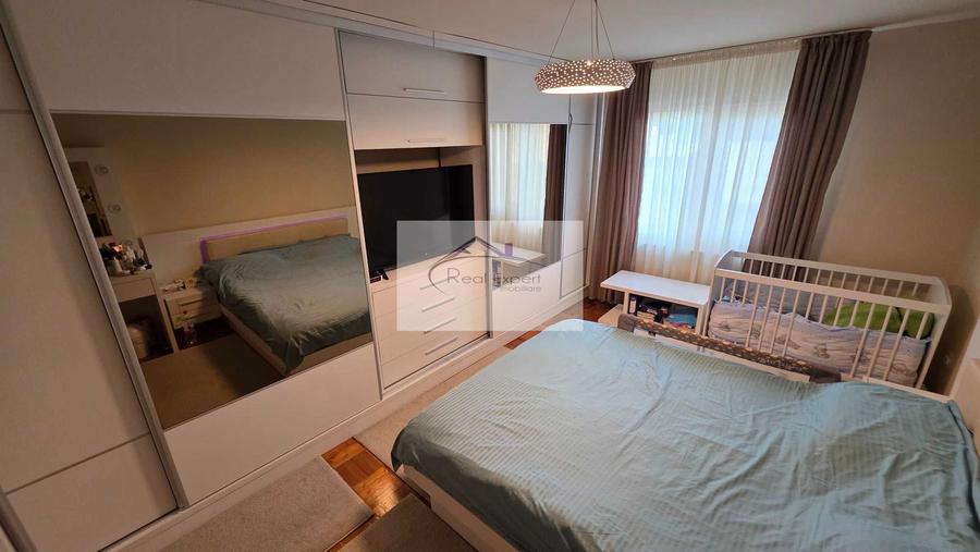 Vand apartament 3 CAMERE 100 MP ,Cartier Marasti