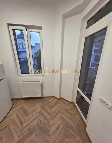 3 Camere de inchiriat | Unirii | Metrou | Centrala | Spatiu Birou