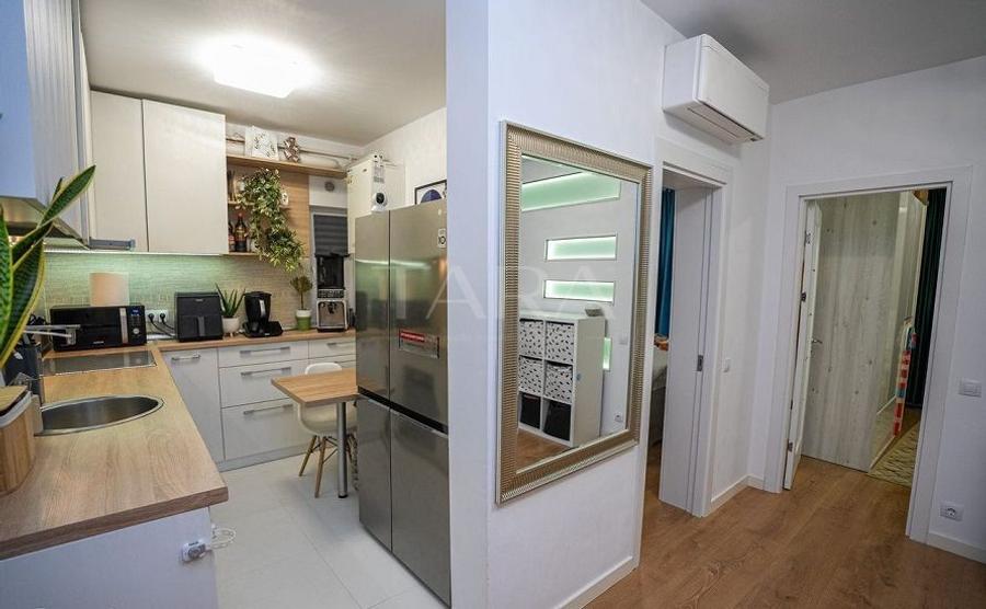 Apartament 4 Camere decomandate. Zona Rivus, inclus 2 Parcari. Clasa A