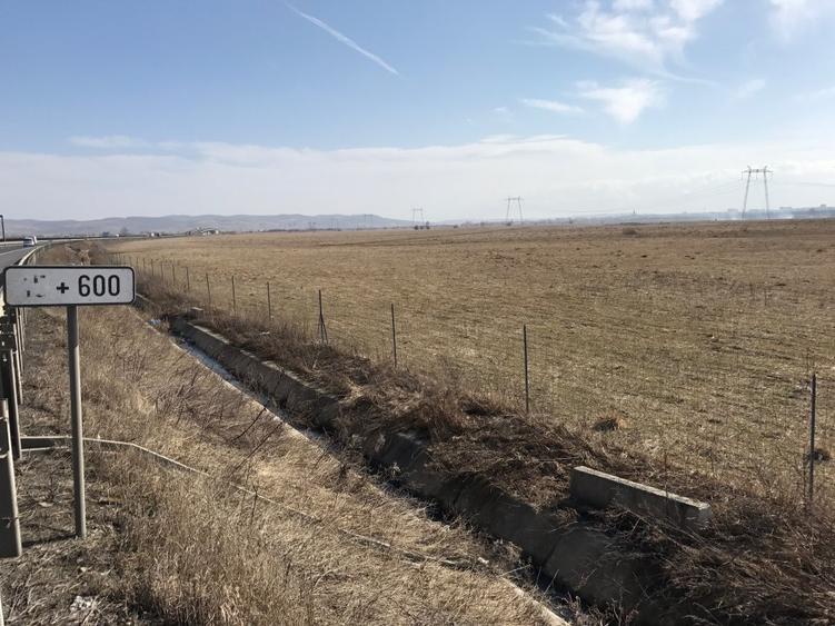 Teren de vanzare 20.000 mp pretabil benzinarie centura, direct de la proprietar!
