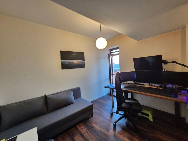 Penthouse 104,97 mp + 192,81 mp terase - piata Sudului