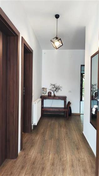 Casa individuala cu 5 camere - Zadareni